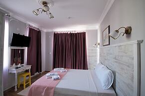 Cundavilla Hotel & Suites