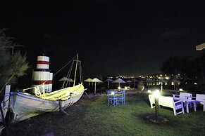 Cundavilla Hotel & Suites