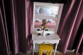 Cundavilla Hotel & Suites