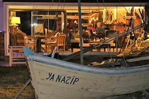 Cundavilla Hotel & Suites