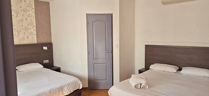 Logis Hôtel Le Mistral - Restaurant - Montélimar sud