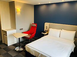 Holiday Inn Express Istanbul Altunizade by IHG
