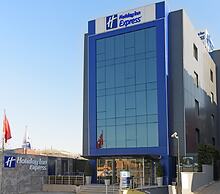 Holiday Inn Express Istanbul Altunizade, an IHG Hotel