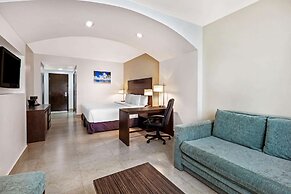 Wyndham Garden Cancun Downtown