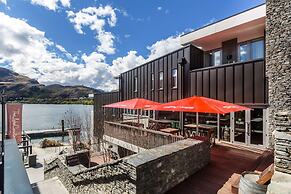 DoubleTree by Hilton Queenstown