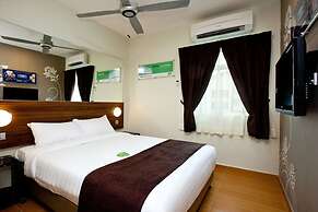 Tune Hotel - Danga Bay, Johor