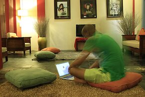 Heart Language Angkor Hotel - Hostel