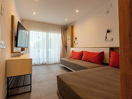 Apartamentos Sunway Apollo