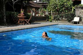 Warsa Garden Bungalows