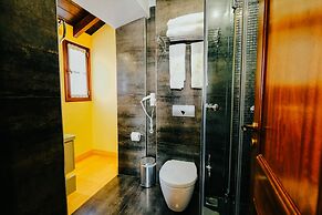 Rodos Niohori Elite Suites