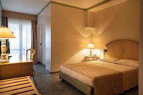 Hotel Village Paradise