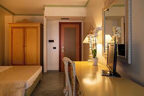 Hotel Village Paradise