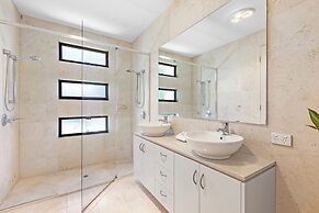 Noosa Village River Resort