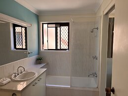 Noosa Village River Resort