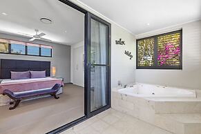 Noosa Village River Resort