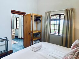 Bella Manga Country Escape