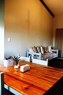 Bella Manga Country Escape