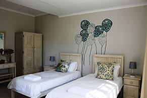 Bella Manga Country Escape