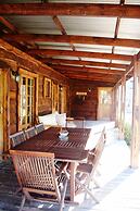 Bella Manga Country Escape