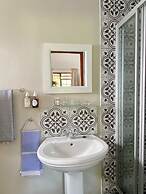 Bella Manga Country Escape