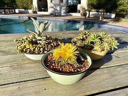 Bella Manga Country Escape