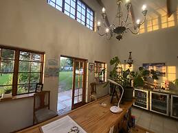 Bella Manga Country Escape