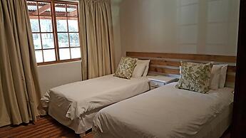 Bella Manga Country Escape