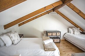 Bella Manga Country Escape