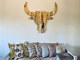 Bella Manga Country Escape