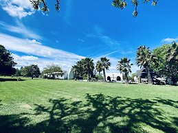 Bella Manga Country Escape