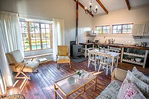 Bella Manga Country Escape