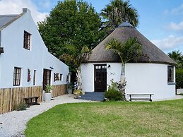 Bella Manga Country Escape