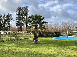 Bella Manga Country Escape