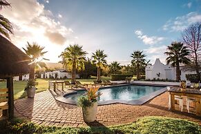 Bella Manga Country Escape