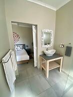 Bella Manga Country Escape