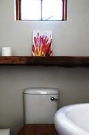 Bella Manga Country Escape