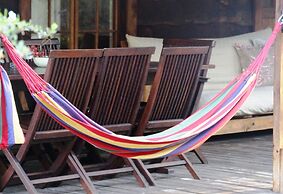 Bella Manga Country Escape