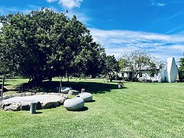 Bella Manga Country Escape