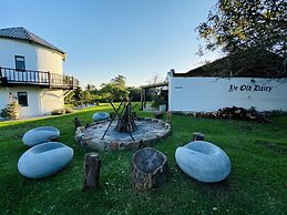 Bella Manga Country Escape