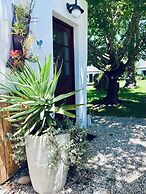 Bella Manga Country Escape