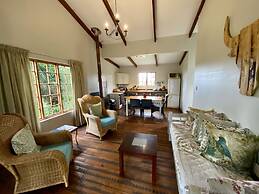 Bella Manga Country Escape