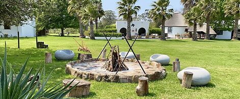 Bella Manga Country Escape