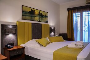 Hotel Dionysis Studios