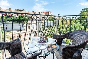 Frederic Koklen Boutique Hotel