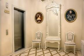 Frederic Koklen Boutique Hotel