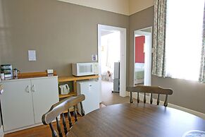 The Station House Motel