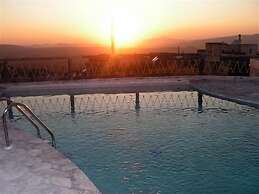 Cappa Villa Cave Hotel & Spa