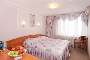 Voskhod Hotel