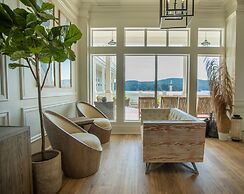 Prestige Oceanfront Resort, WorldHotels Luxury