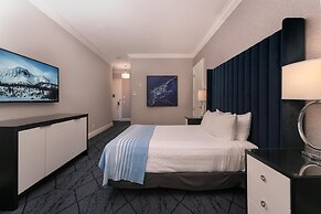 Prestige Oceanfront Resort, WorldHotels Luxury